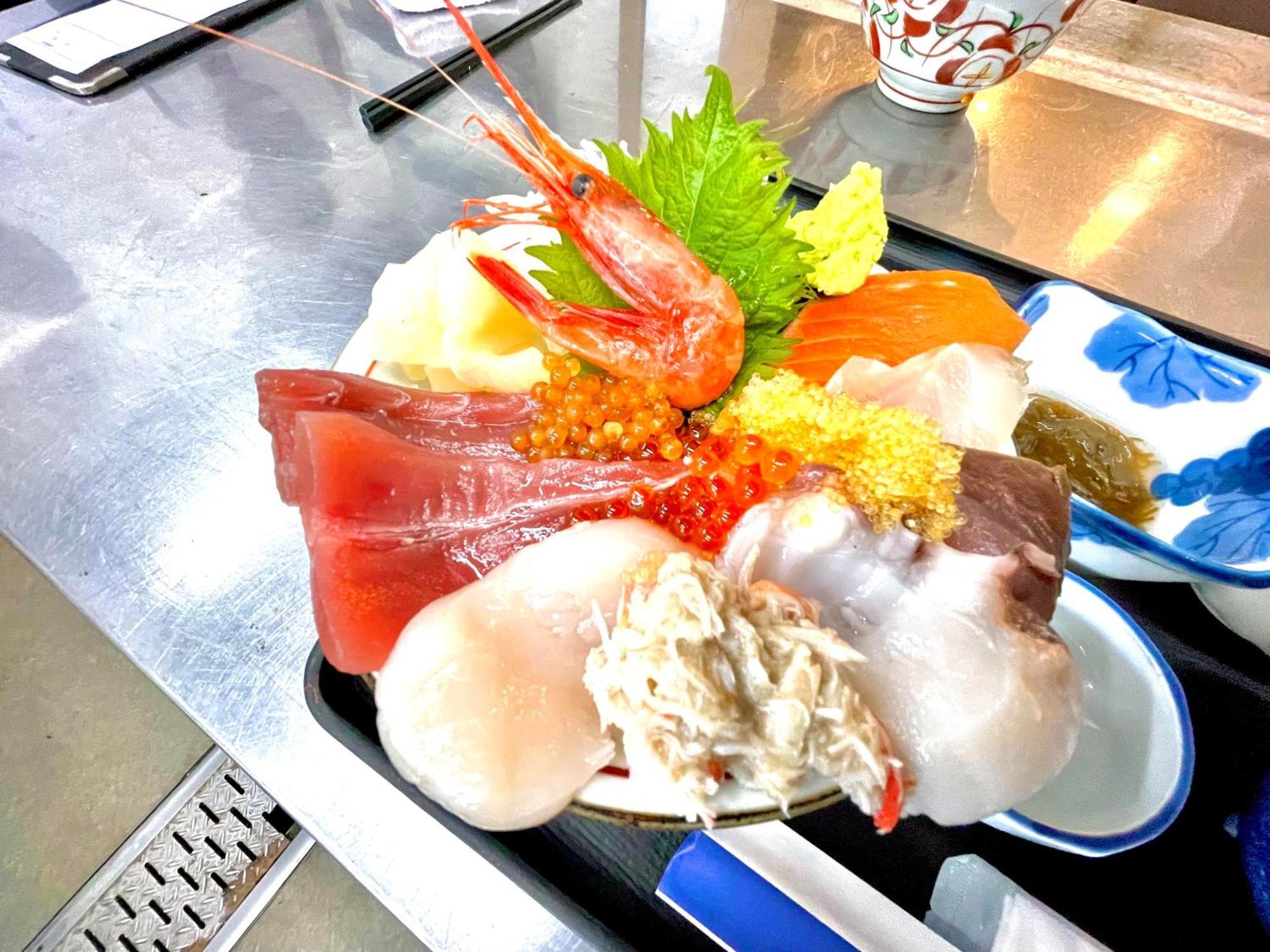 海鮮味処 御宿新生 積丹町 エクステリア 写真